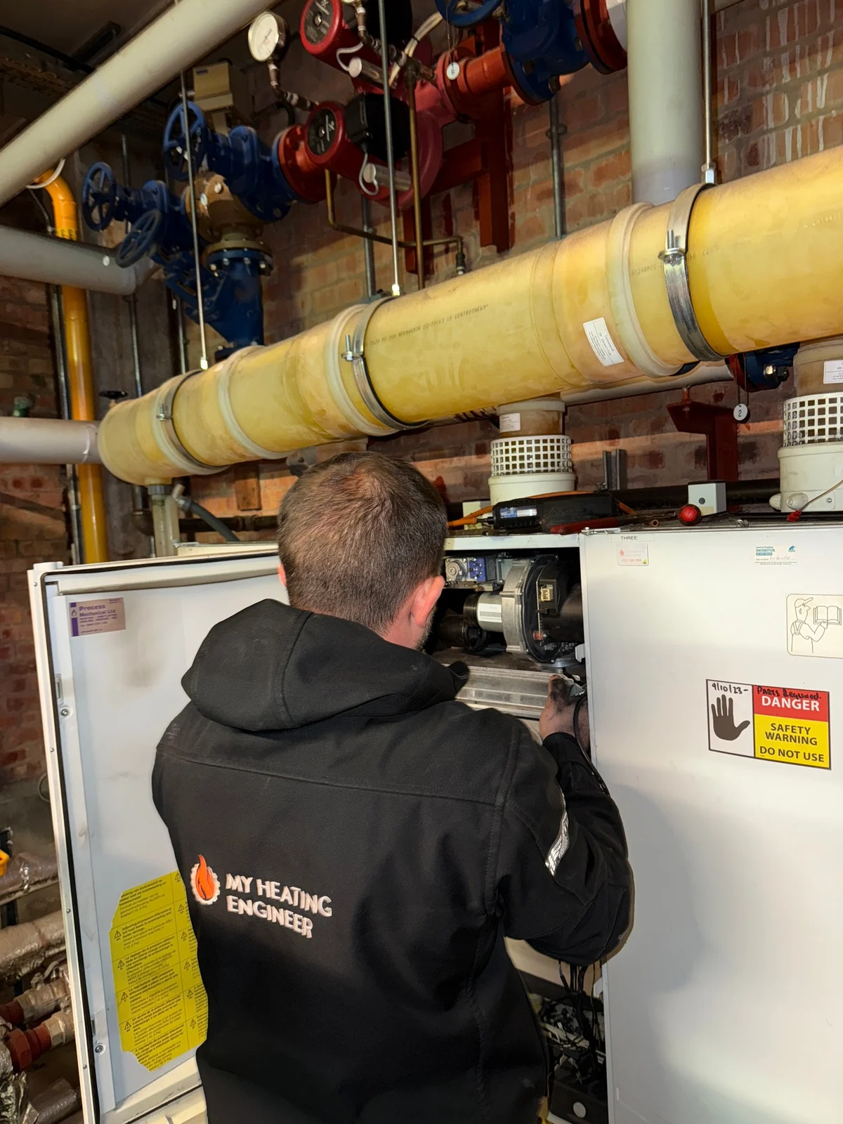 My Heating Engineer attending a commercial emergency boiler call-out.