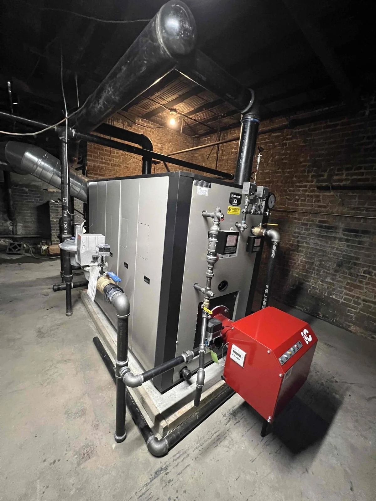 Williams Stoker boiler installation on Chicago’s north side